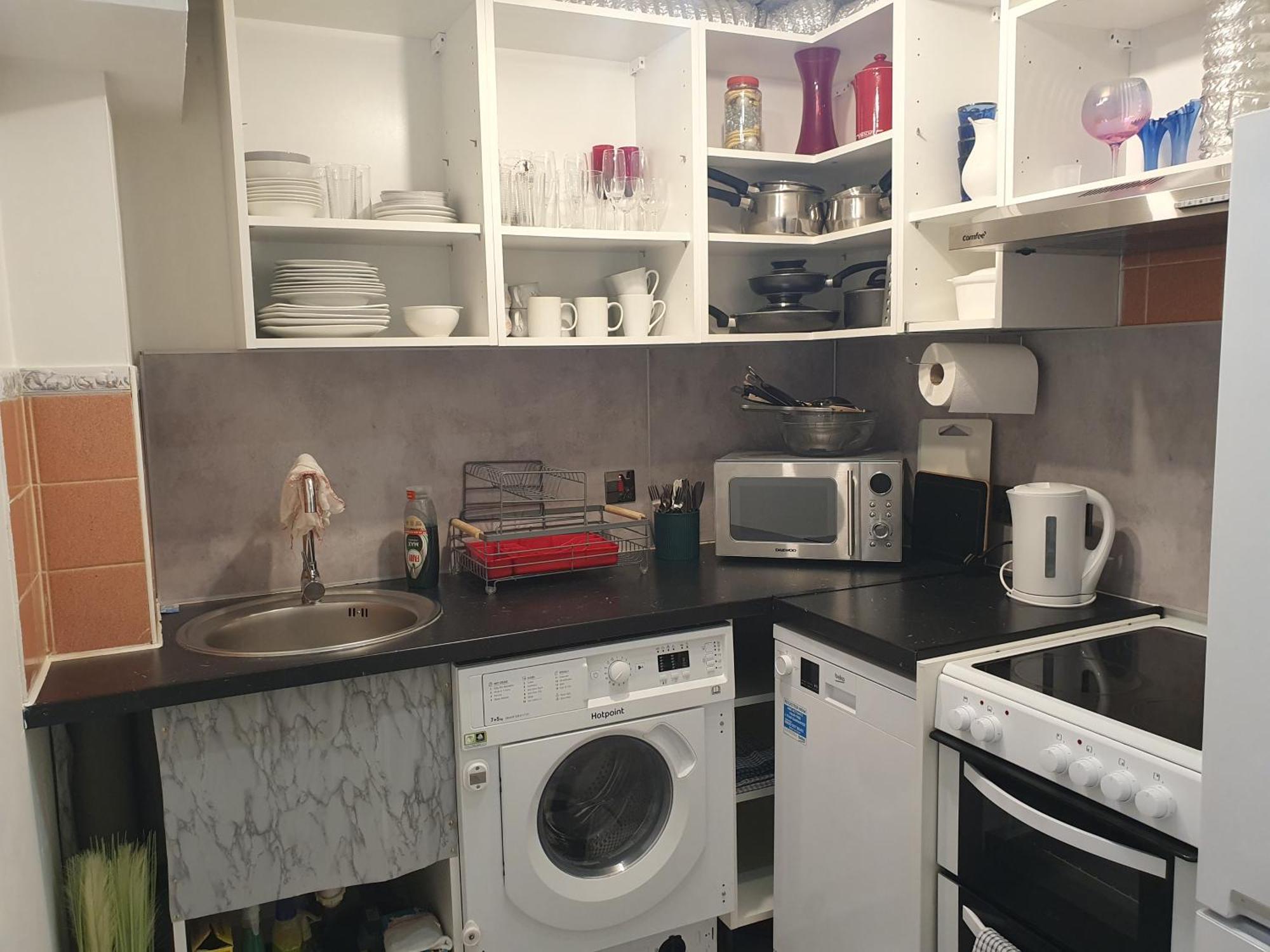 Lovely 1Bedrood Apartment Guildford Ngoại thất bức ảnh