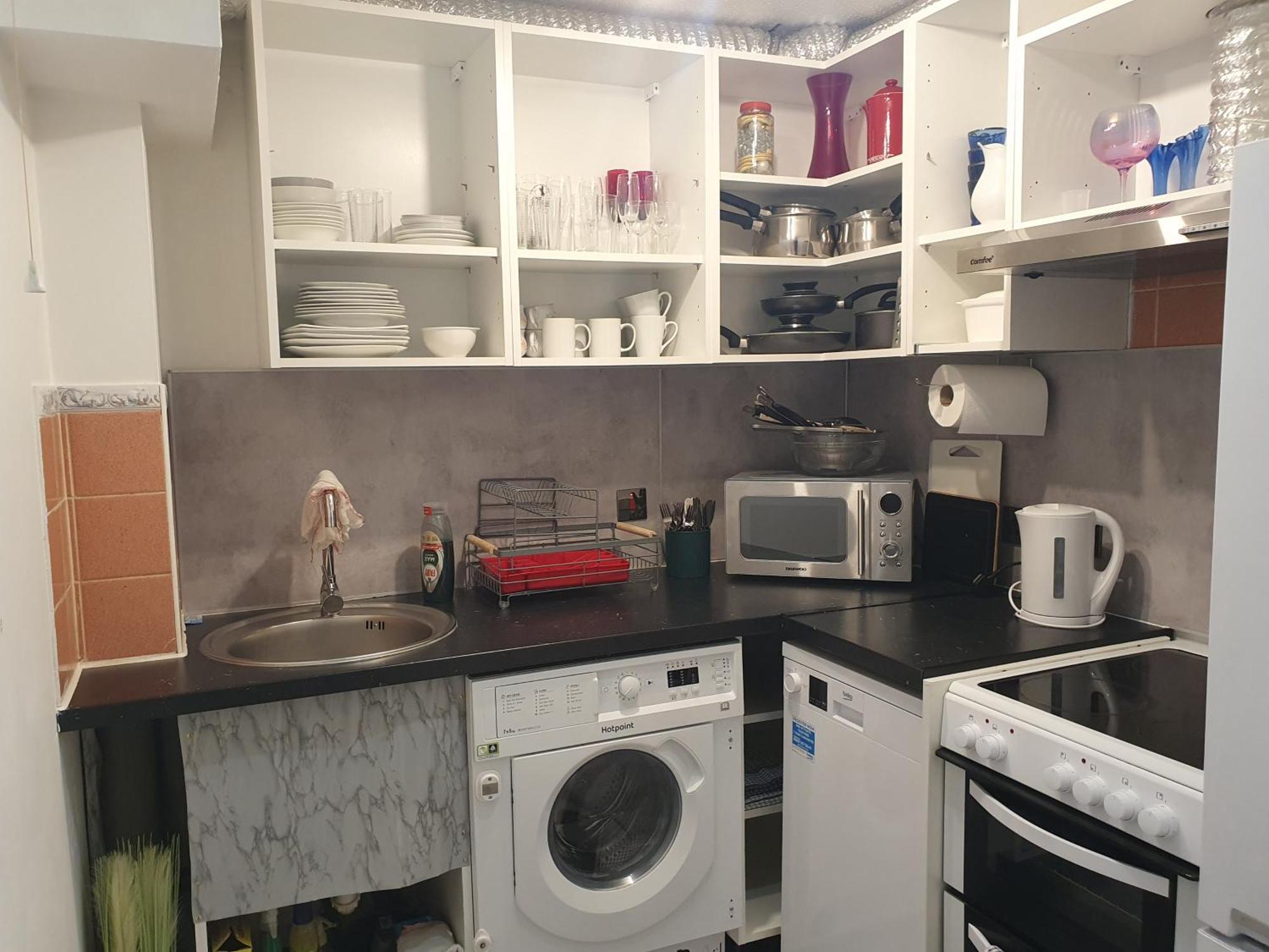 Lovely 1Bedrood Apartment Guildford Ngoại thất bức ảnh