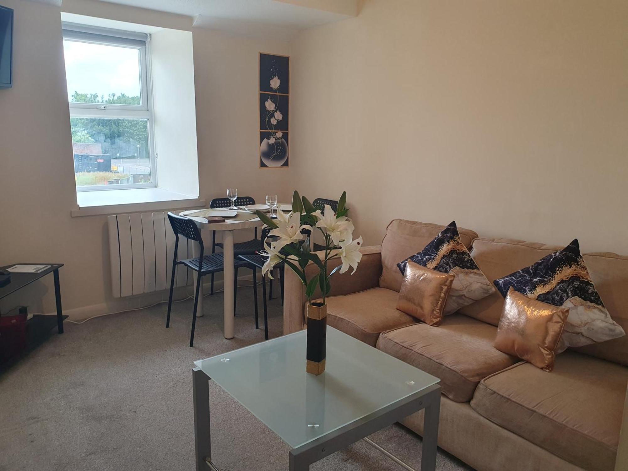 Lovely 1Bedrood Apartment Guildford Ngoại thất bức ảnh