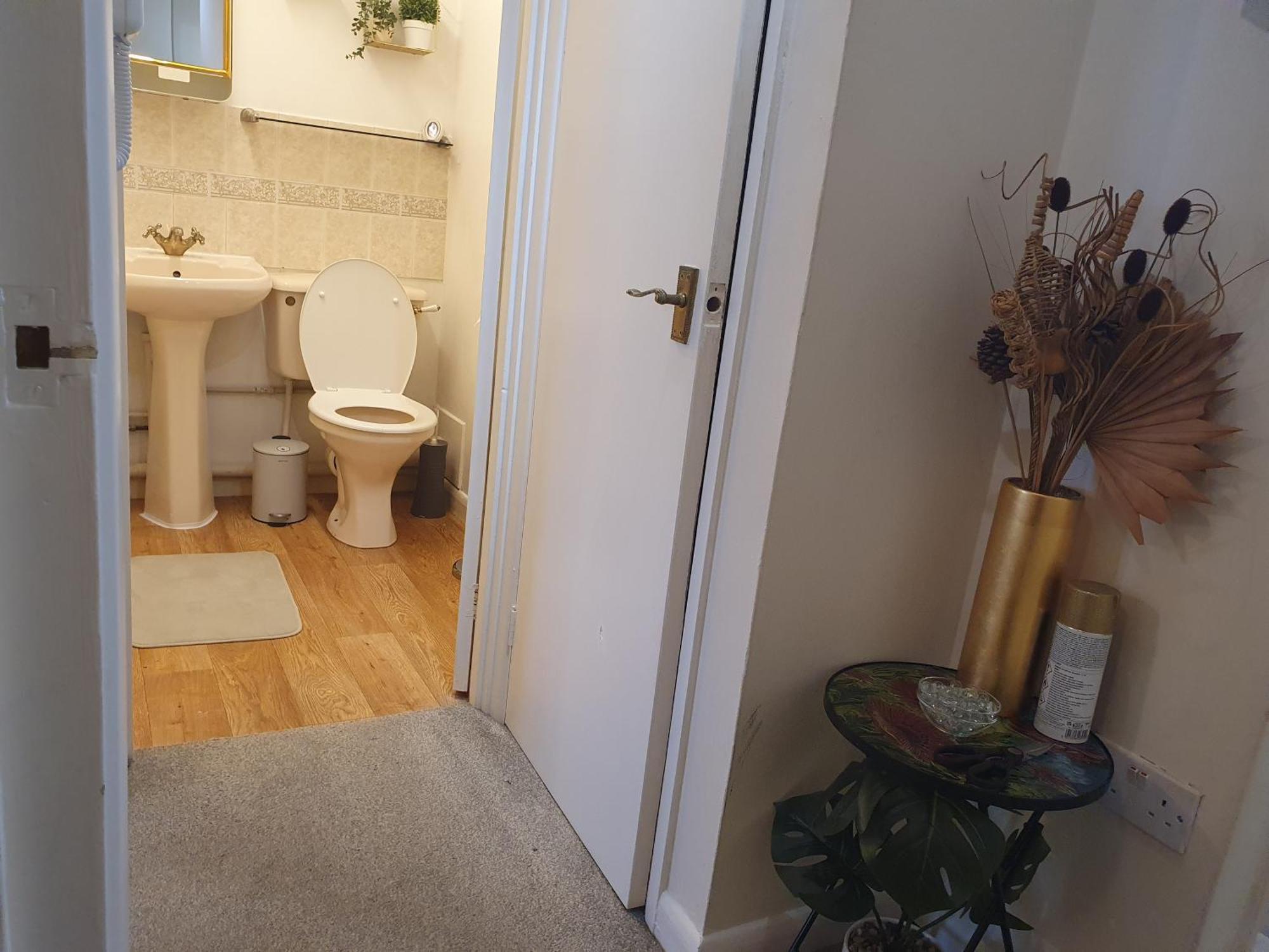 Lovely 1Bedrood Apartment Guildford Ngoại thất bức ảnh