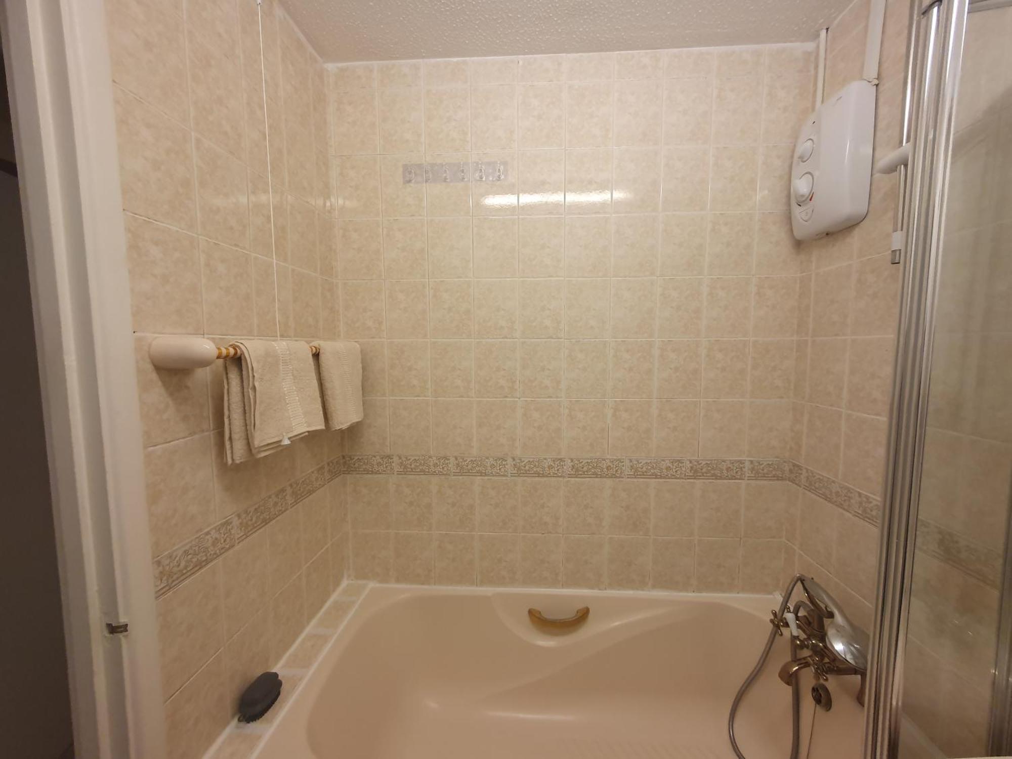 Lovely 1Bedrood Apartment Guildford Ngoại thất bức ảnh
