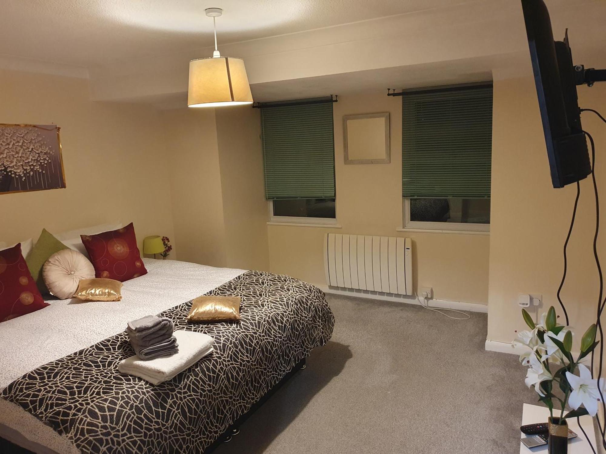 Lovely 1Bedrood Apartment Guildford Ngoại thất bức ảnh
