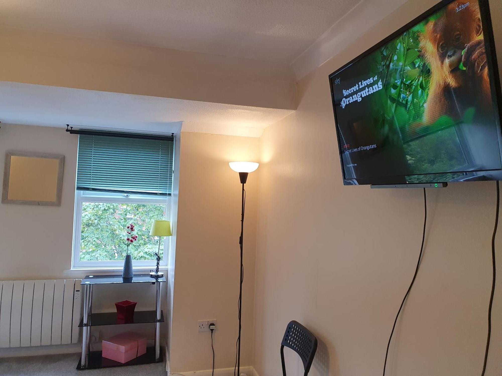 Lovely 1Bedrood Apartment Guildford Ngoại thất bức ảnh